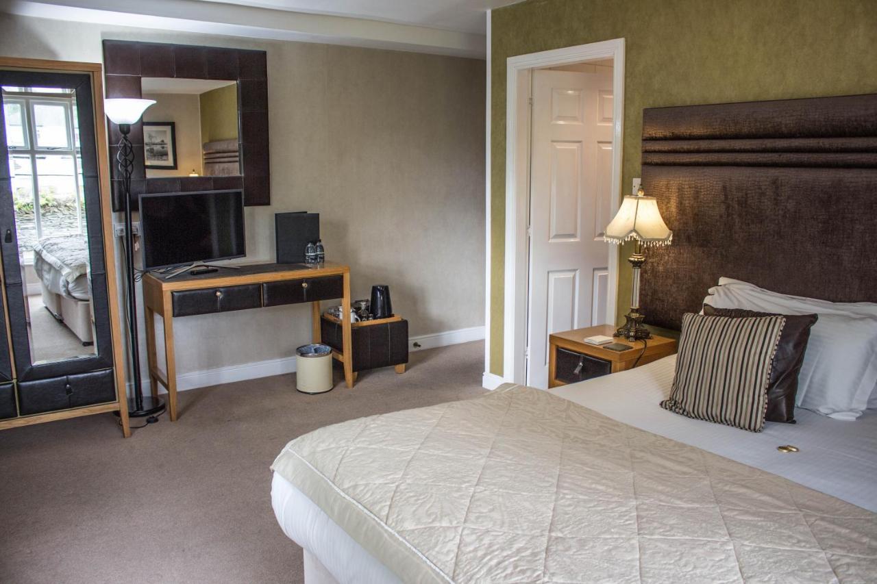 The Howbeck & The Retreat Incl Off-Site Health Club And Parking Ev Point Available Hotel Windermere Bagian luar foto